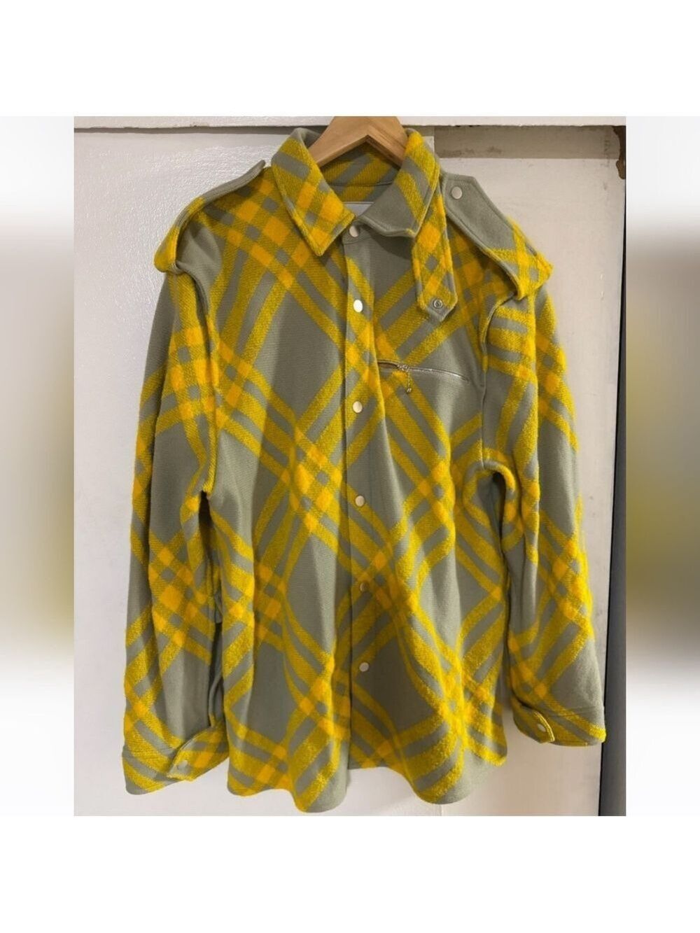 Burberry Check Plaid Pattern Wool Blend Jacket, Size 8 - Picture 10 of 16
